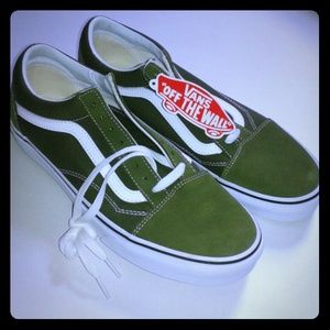 FIRM PRICE New Van Old Skool Green Sneakers